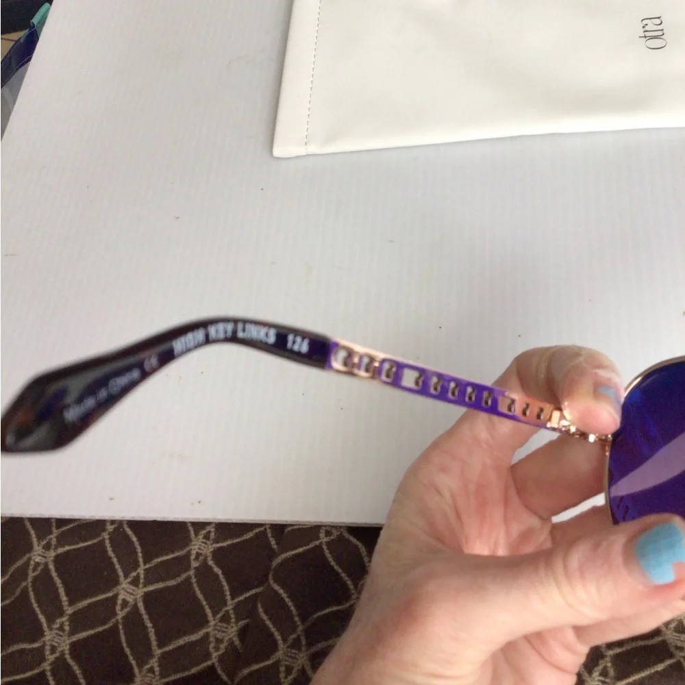 NEW ! Rare Quay Australia HIGH KEY LINKS Purple Gradient Aviator Sunglasses - Picture 6 of 6